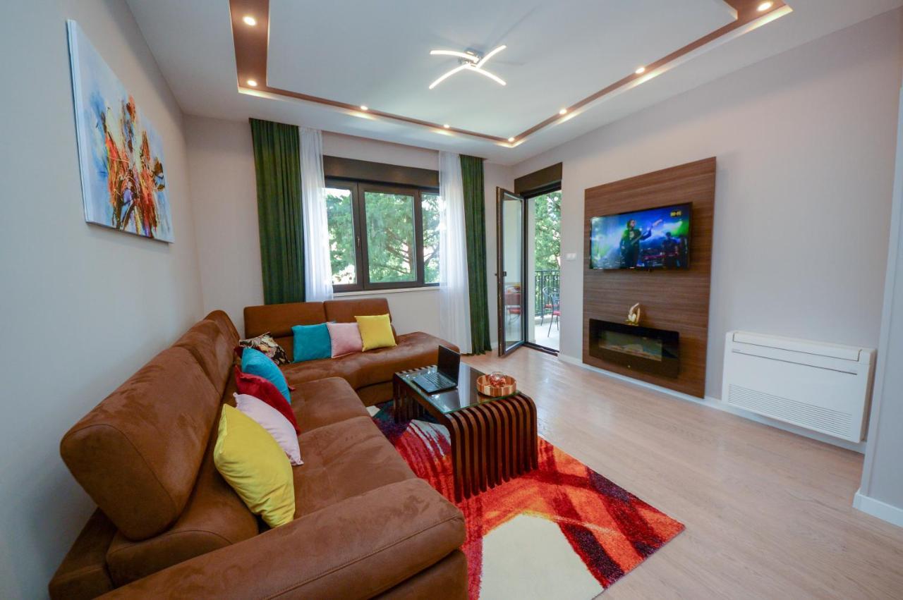 Pine 1 Apartment In The Center Trebinje Exterior photo